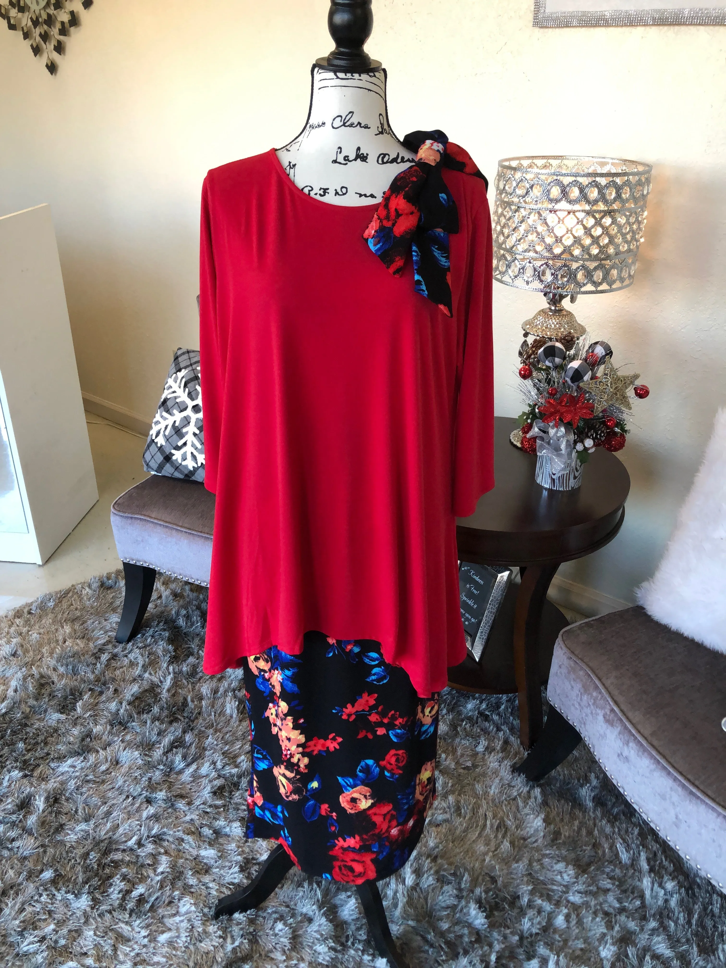 Black with Red and Royal Floral Straight Skirt