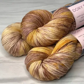 Dory Sock Yarn | Butterscotch