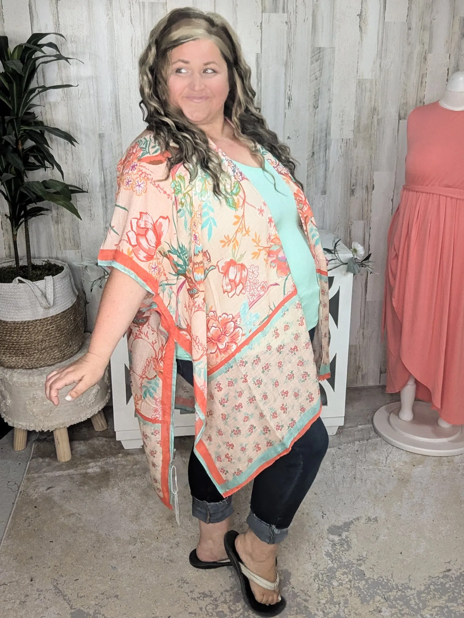 Nicole Peach Floral Kimono w/Ditsy Floral Border