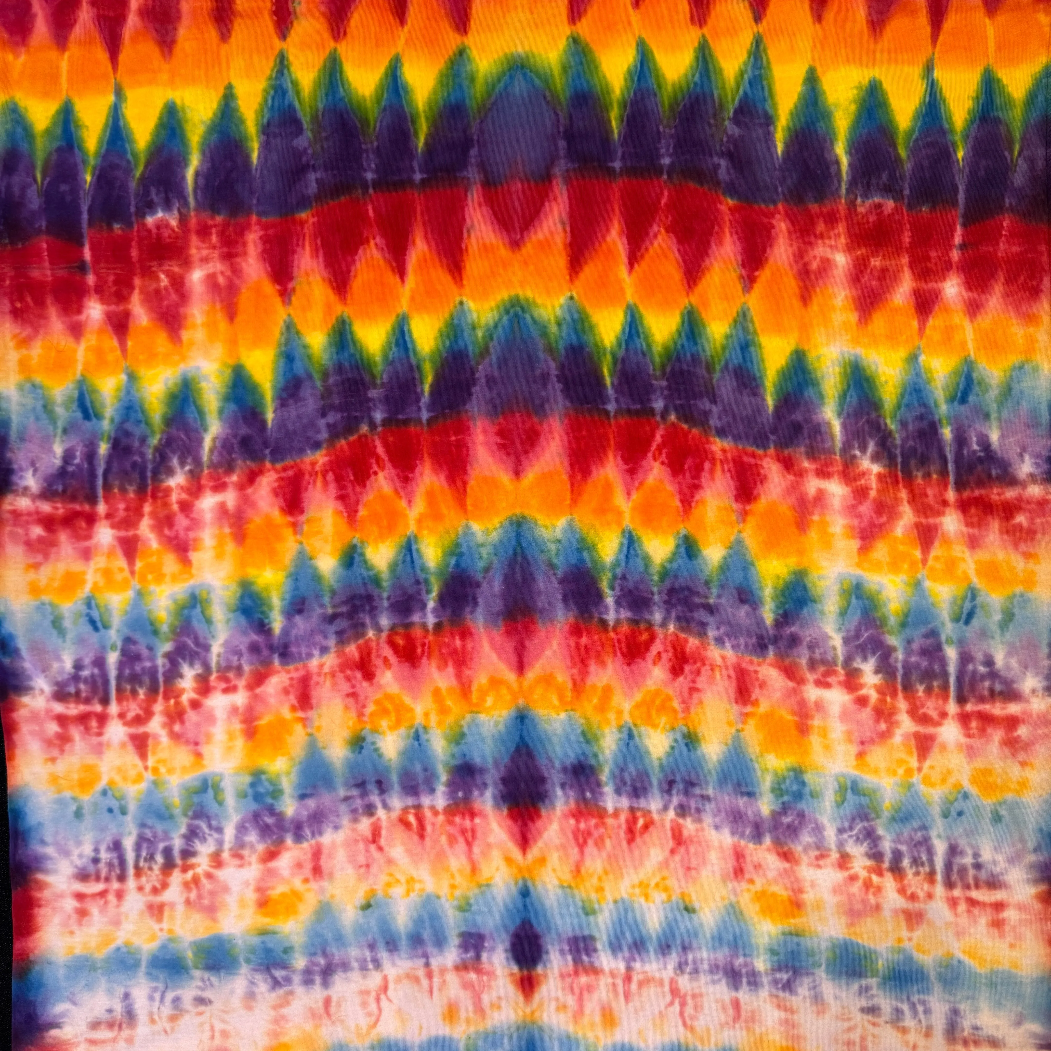 XXXL - rainbow arashi shibori tee